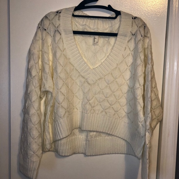 Forever 21 Oversized Comfy Sweater - Picture 10 of 10